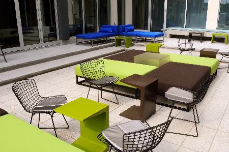 Aloft Montreal Airport Dorval