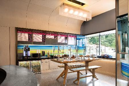 Hotel Aloft Airport 3*